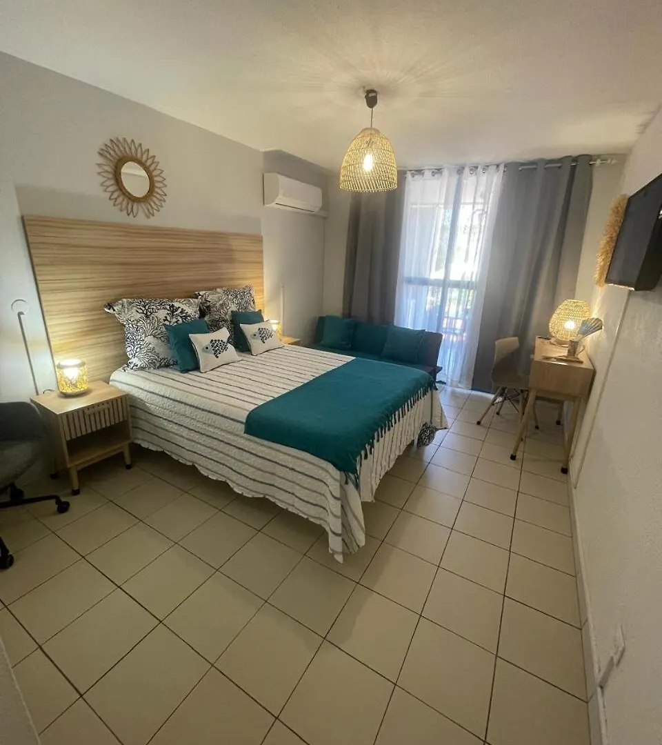 Studio Turquoise 107, A 50 Metres De La Plage Le Diamant 0*,